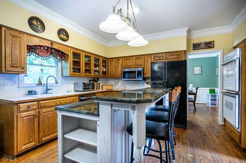 1041 Riverside Dr, Lagrange, GA 30240 photo 14