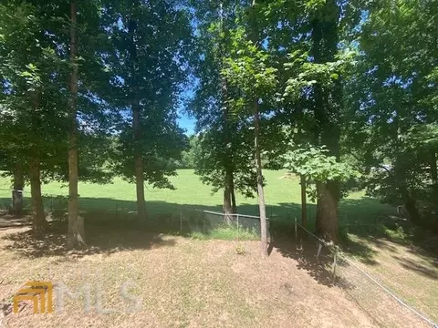 237 Ridgeway Cir, Cornelia, GA 30531 photo 3