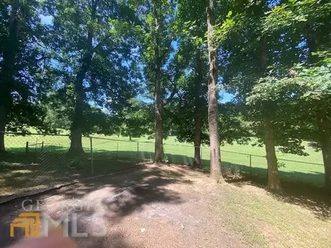 237 Ridgeway Cir, Cornelia, GA 30531 photo 2