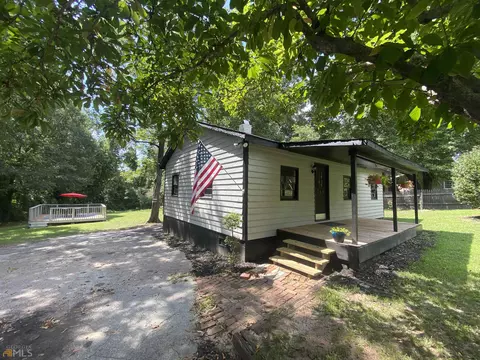364 Davis Ave, Toccoa, GA 30577 photo 1
