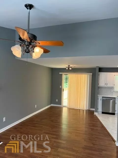 7124 Babbling Brook Dr, Jonesboro, GA 30236 photo 2