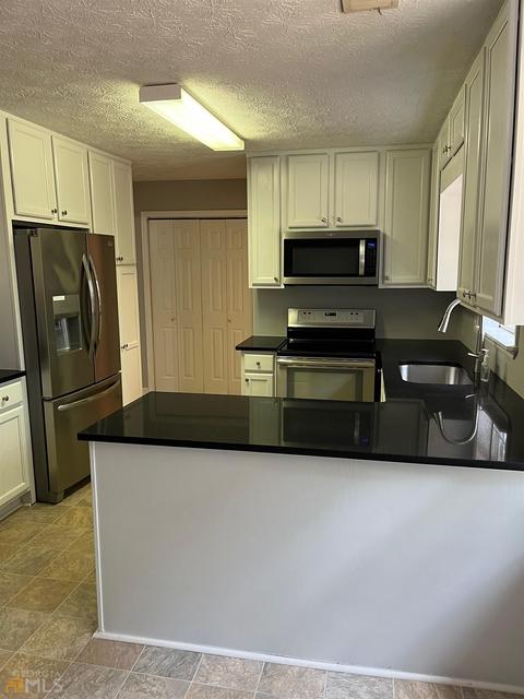 263 Parker Dr, Mcdonough, GA 30253 photo 7