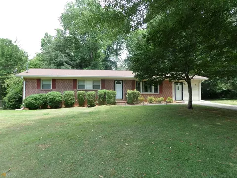 2425 Thrasher Rd, Buford, GA 30518 photo 1