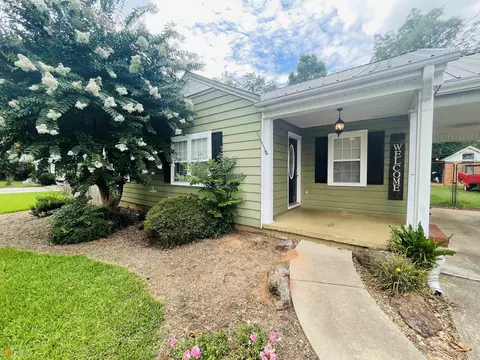 310 West Ave, Jackson, GA 30233 photo 2