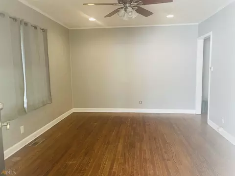 310 West Ave, Jackson, GA 30233 photo 3