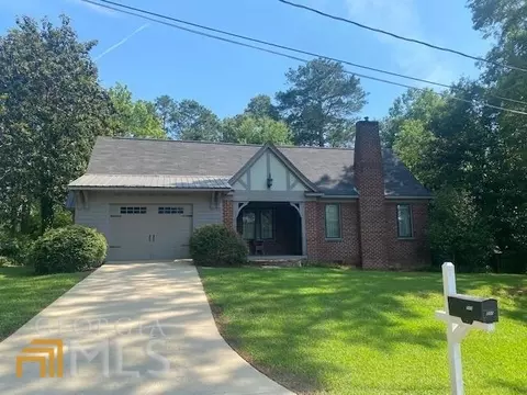 500 E 4th St, West Point, GA 31833 photo 2