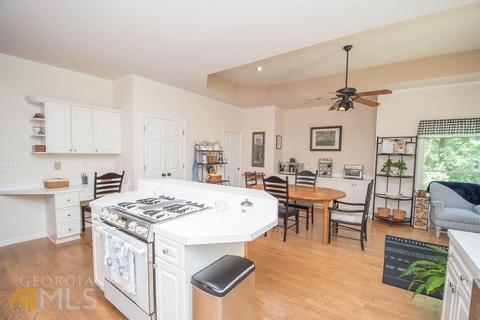 450 Pendleton Trl, Tyrone, GA 30290 photo 10