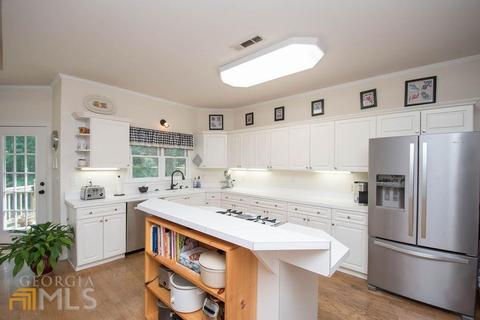 450 Pendleton Trl, Tyrone, GA 30290 photo 9
