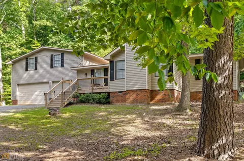 154 Hackberry, Dalton, GA 30720 photo 2