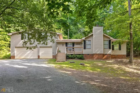 154 Hackberry, Dalton, GA 30720 photo 1