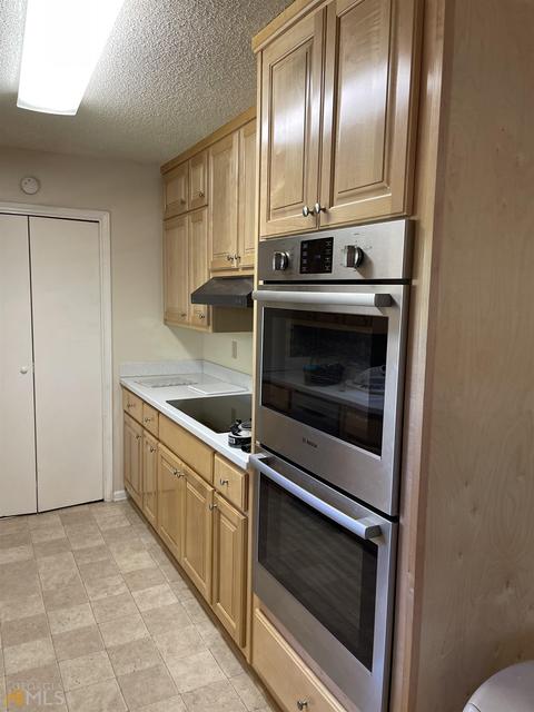 2583 W Currahee St, Toccoa, GA 30577 photo 8