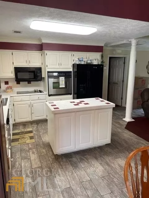 325 Pine Hill Rd, Lagrange, GA 30240 photo 4