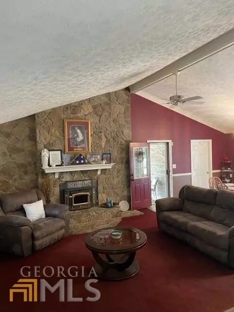 325 Pine Hill Rd, Lagrange, GA 30240 photo 8