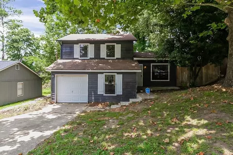6087 Creekford Dr, Lithonia, GA 30058