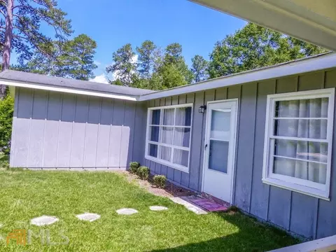 122 Bonaventure Dr, Lagrange, GA 30241 photo 3