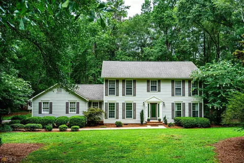 211 Willowcrest Way, Lagrange, GA 30240 photo 1