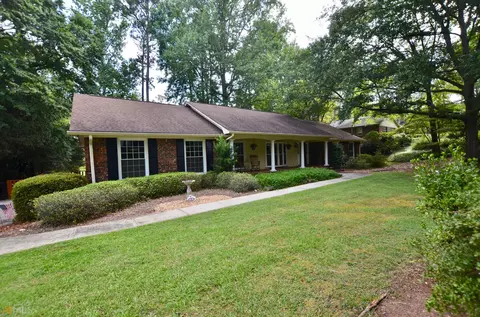 800 Camellia Dr, Lagrange, GA 30240 photo 4