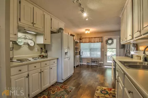 295 Alcovy Cir, Covington, GA 30014 photo 7