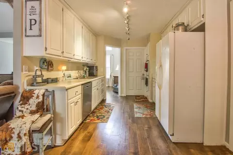 295 Alcovy Cir, Covington, GA 30014 photo 10