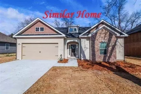 101 Lynn Wright Dr, Perry, GA 31069