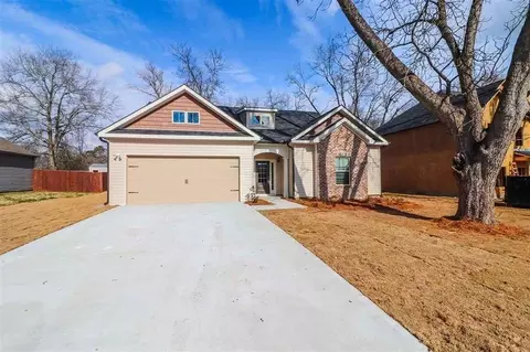 101 Lynn Wright Dr, Perry, GA 31069 photo 2