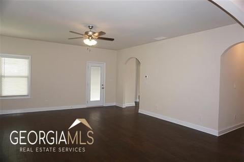 302 Christopher Luke Cir, Perry, GA 31069 photo 11