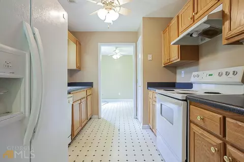 205 Fairclift Dr, Covington, GA 30016 photo 6