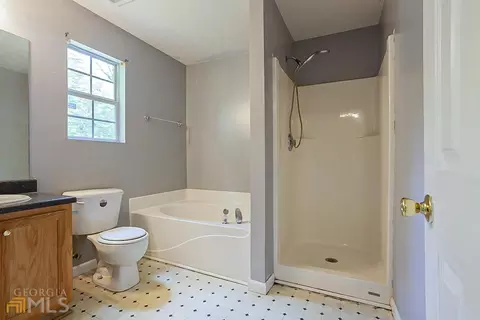 205 Fairclift Dr, Covington, GA 30016 photo 4