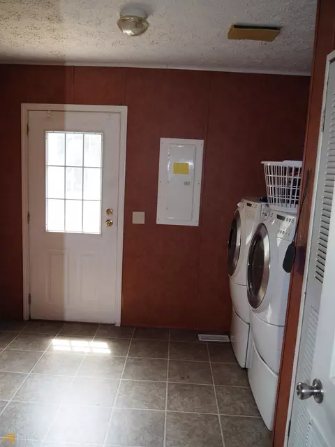 320 Cooley Rd, Lagrange, GA 30241 photo 14
