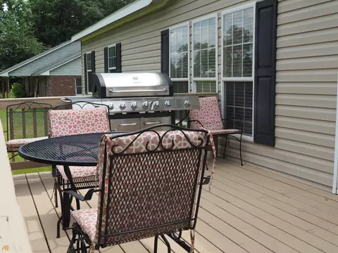 320 Cooley Rd, Lagrange, GA 30241 photo 4