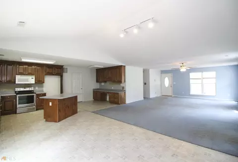 580 Ridgeway Rd, Jackson, GA 30233 photo 5