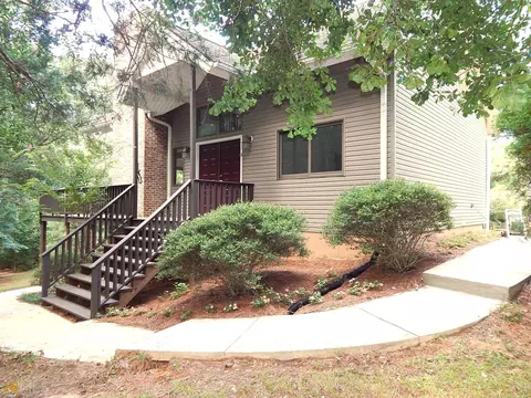 137 Long Dr, Byron, GA 31008 photo 1