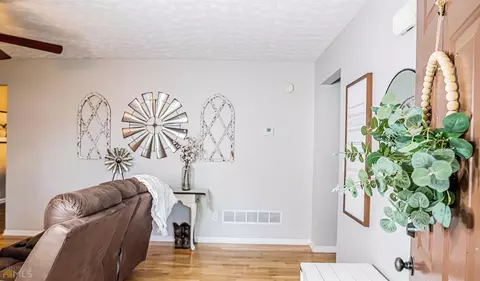 121 Coolspring Dr, Temple, GA 30179 photo 3