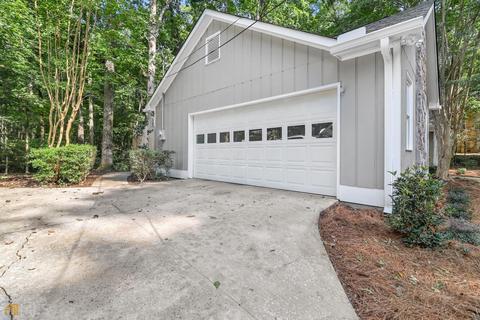 207 Junewood Dr, Lagrange, GA 30241 photo 2