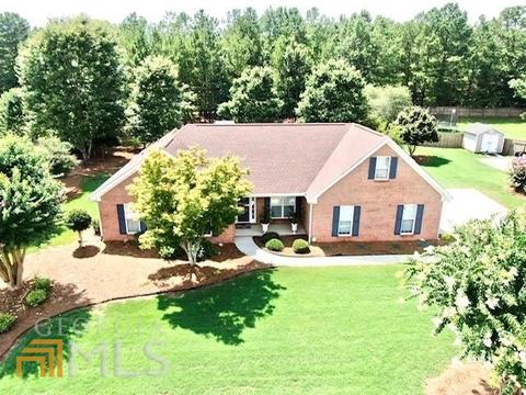207 Thorne Wood Ln, Hampton, GA 30228 photo 1