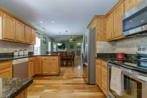 617 Van Dell Dr, Rock Spring, GA 30739 photo 13