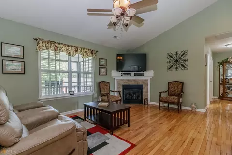 617 Van Dell Dr, Rock Spring, GA 30739 photo 9