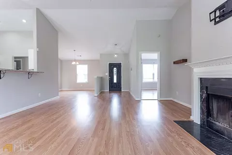 1013 Riverclift Dr, Covington, GA 30016 photo 10