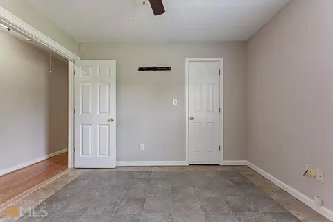1013 Riverclift Dr, Covington, GA 30016 photo 15