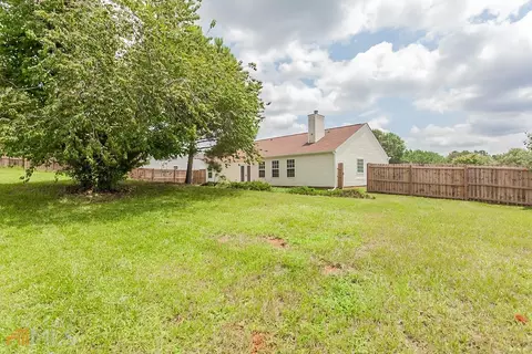 1013 Riverclift Dr, Covington, GA 30016 photo 24