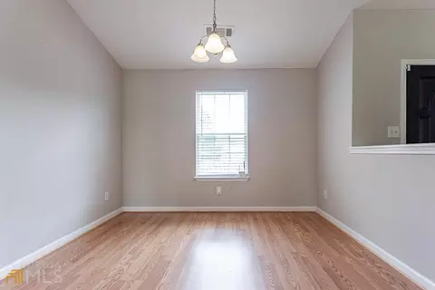 1013 Riverclift Dr, Covington, GA 30016 photo 13