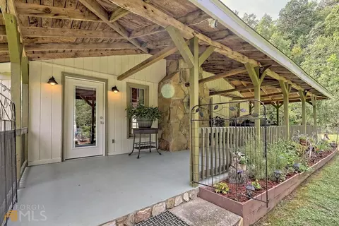 480 Crunkleton Ln, Tiger, GA 30576 photo 5
