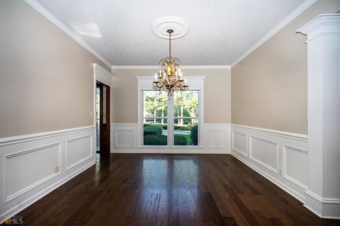 1037 Riverside Dr, Lagrange, GA 30240 photo 4