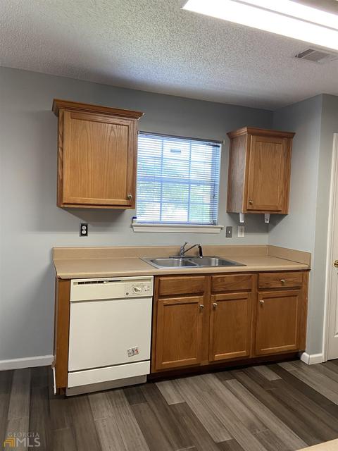 2046 Boatswain Dr, Hampton, GA 30228 photo 8