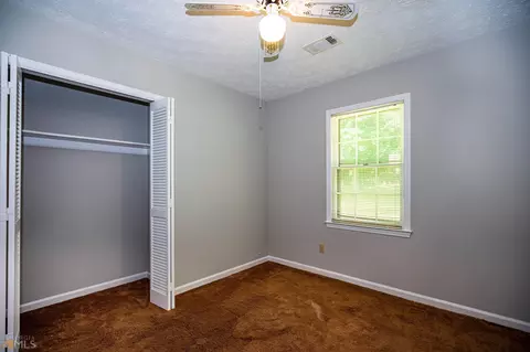 143 Hazel Way, Lagrange, GA 30241 photo 7