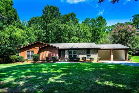 143 Hazel Way, Lagrange, GA 30241 photo 1