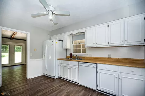 143 Hazel Way, Lagrange, GA 30241 photo 6