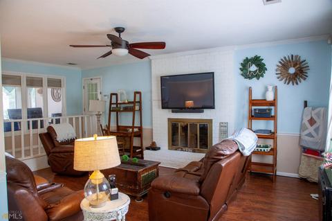 308 Regency Cir, Dublin, GA 31021 photo 4
