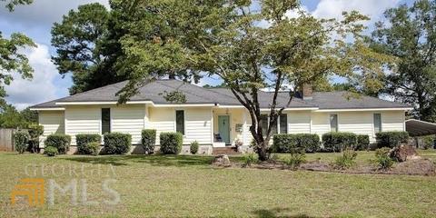308 Regency Cir, Dublin, GA 31021 photo 3