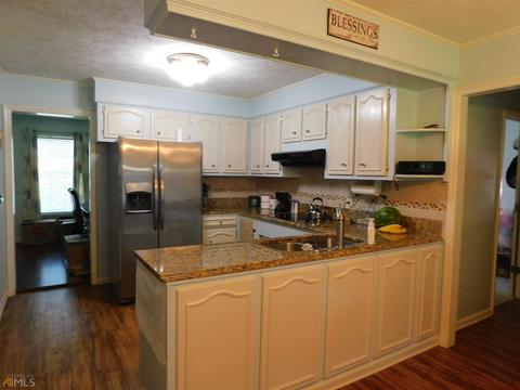 1005 Riverside Dr, Lagrange, GA 30240 photo 11